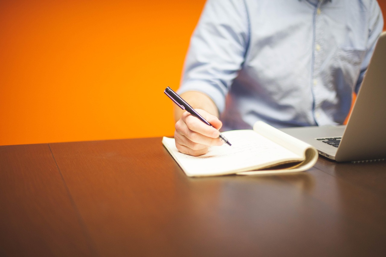 Les avantages du coworking pour les entrepreneurs en 2025